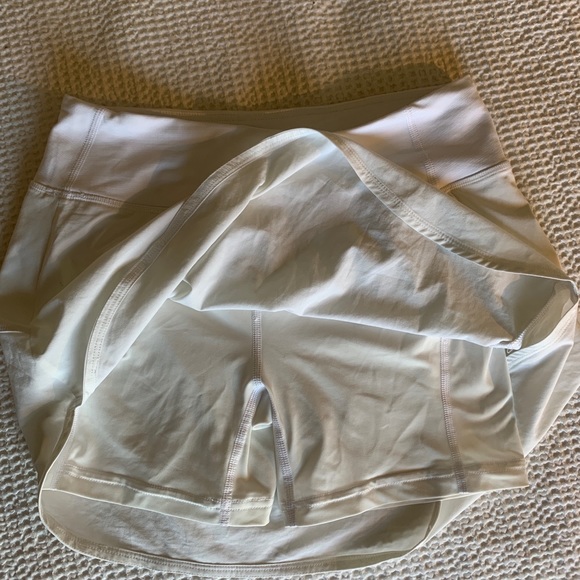 Outdoor Voices Hudson Skort LIKE NEW! - Picture 7 of 8